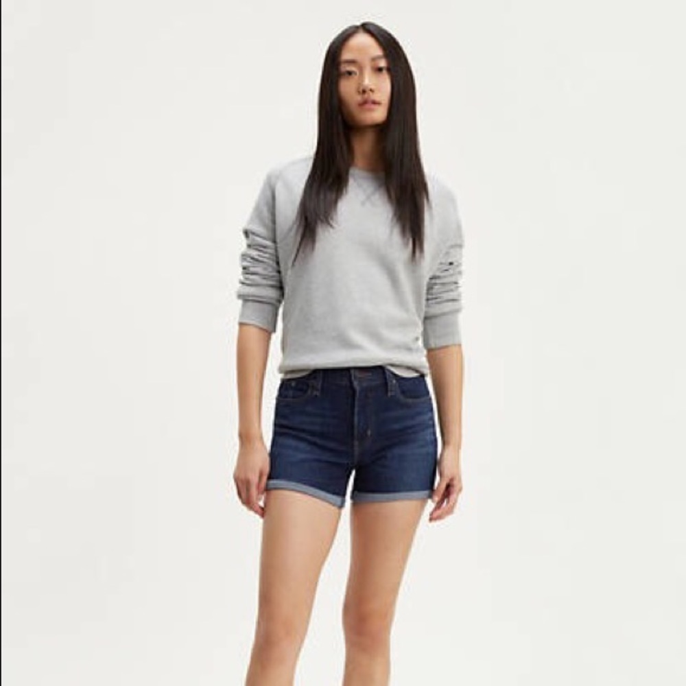 Levi’s Mid Length Shorts